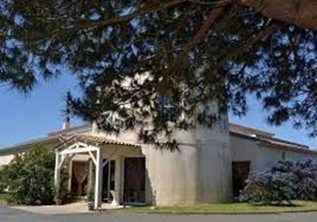 Appartement T2 TONNAY CHARENTE 97000€ EURO PATRIMOINE IMMOBILIER Appartement T2 TONNAY CHARENTE 97000€ EURO PATRIMOINE IMMOBILIER