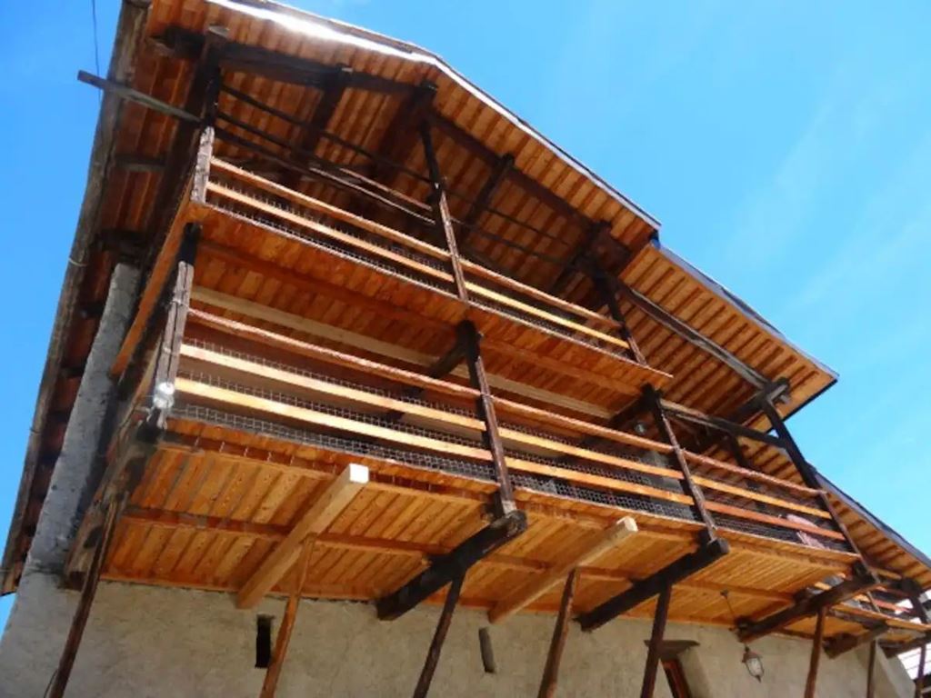 Maison indépendante ST VERAN 1030000€ EURO PATRIMOINE IMMOBILIER Maison indépendante ST VERAN 1030000€ EURO PATRIMOINE IMMOBILIER