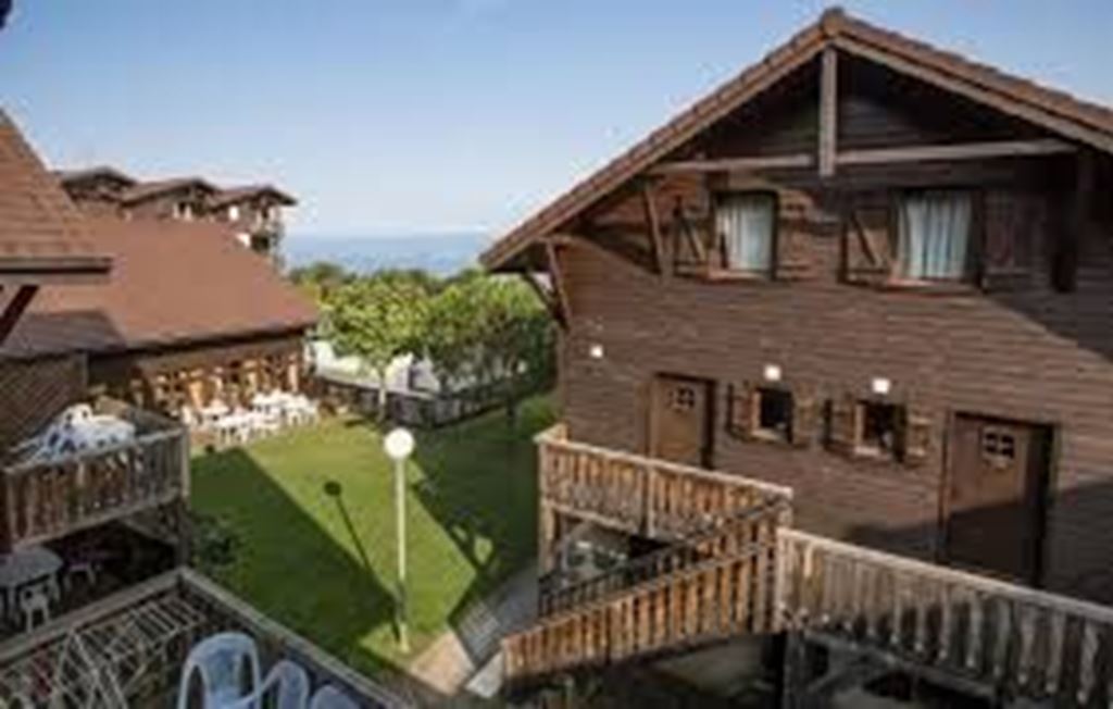 Appartement T2 EVIAN LES BAINS 99000€ EURO PATRIMOINE IMMOBILIER Appartement T2 EVIAN LES BAINS 99000€ EURO PATRIMOINE IMMOBILIER