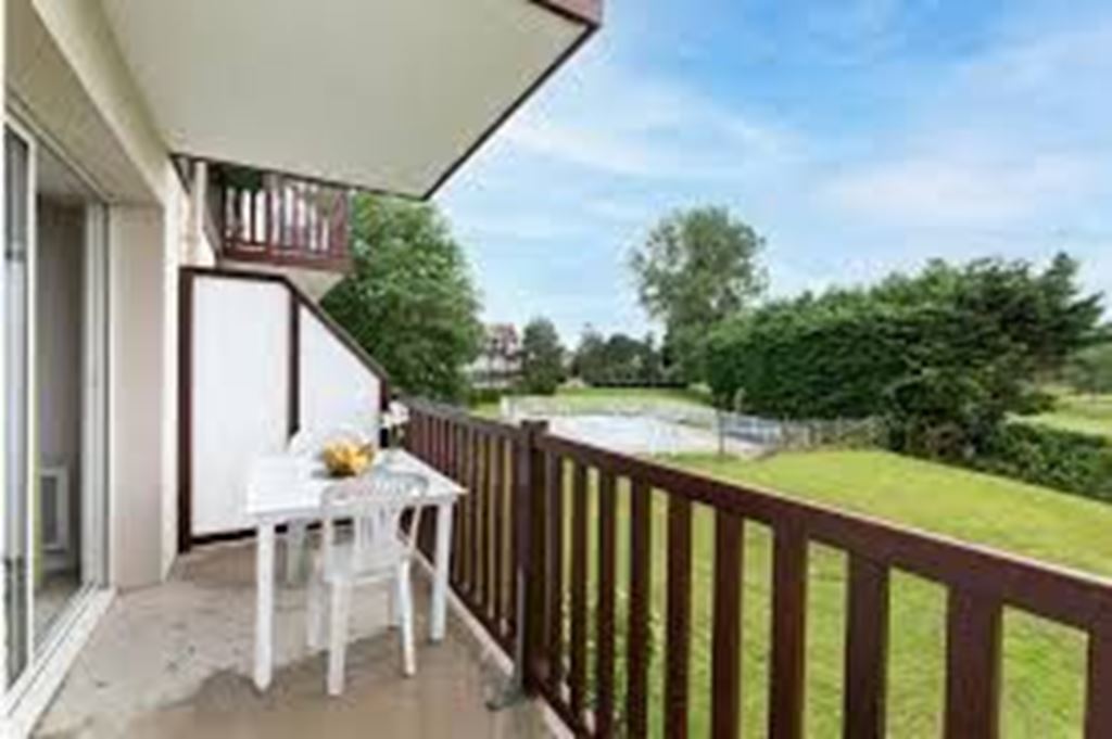 Appartement T2 CABOURG 105000€ EURO PATRIMOINE IMMOBILIER Appartement T2 CABOURG 105000€ EURO PATRIMOINE IMMOBILIER