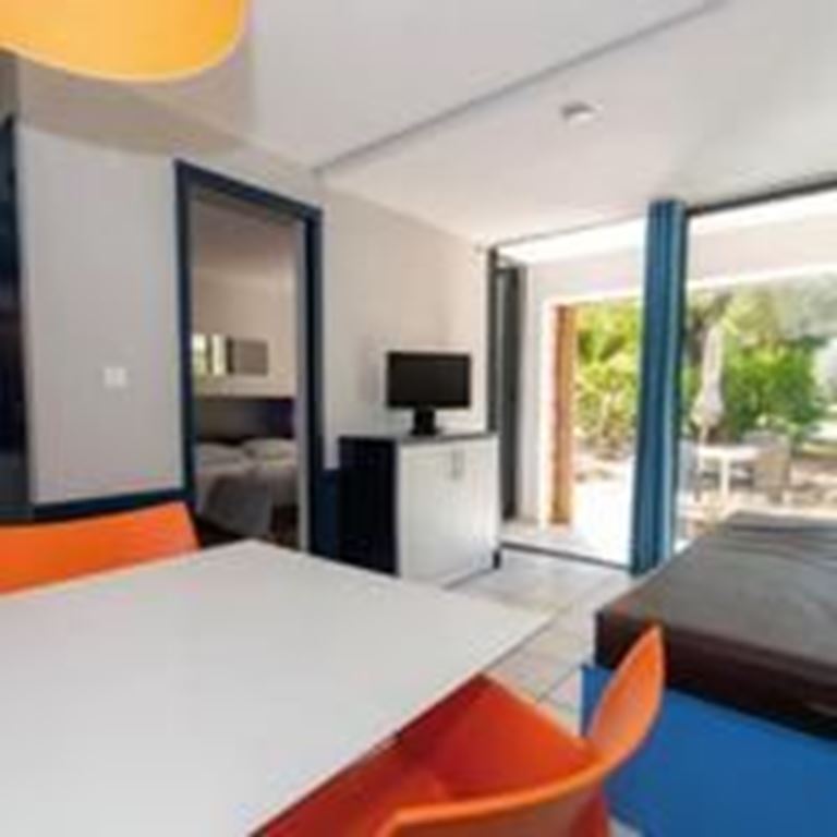 Appartement T4 BERRIAS ET CASTELJAU 124000€ EURO PATRIMOINE IMMOBILIER Appartement T4 BERRIAS ET CASTELJAU 124000€ EURO PATRIMOINE IMMOBILIER