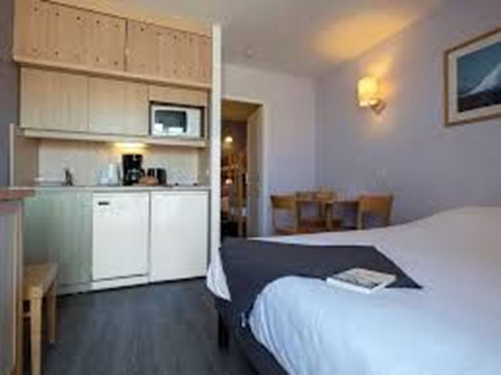 Appartement T1 LA ROCHELLE 135000€ EURO PATRIMOINE IMMOBILIER Appartement T1 LA ROCHELLE 135000€ EURO PATRIMOINE IMMOBILIER