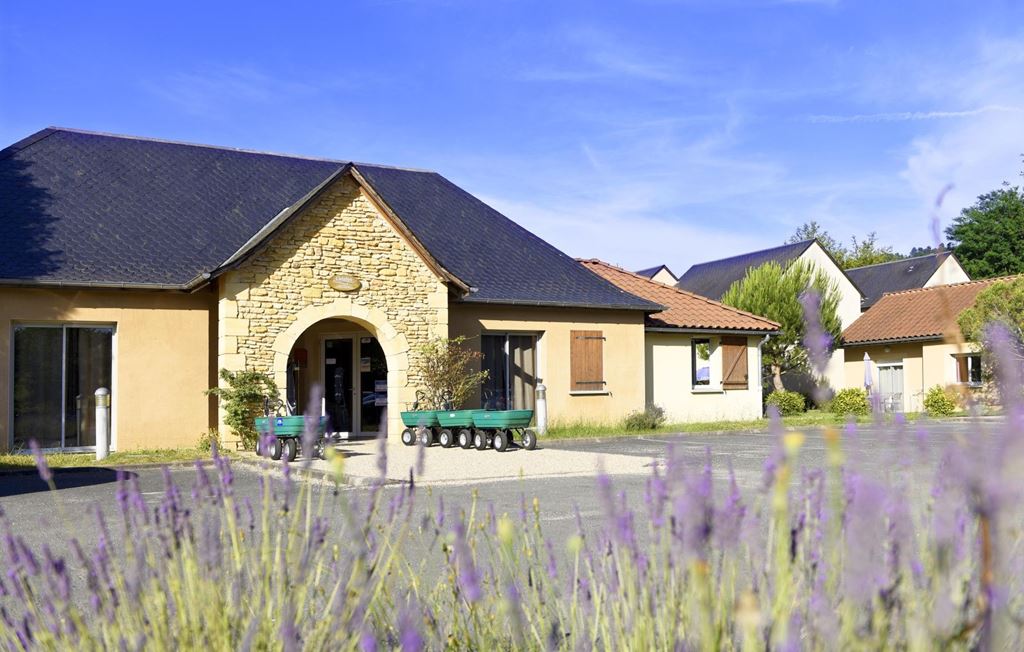 Appartement T2 MONTIGNAC 53500€ EURO PATRIMOINE IMMOBILIER Appartement T2 MONTIGNAC 53500€ EURO PATRIMOINE IMMOBILIER