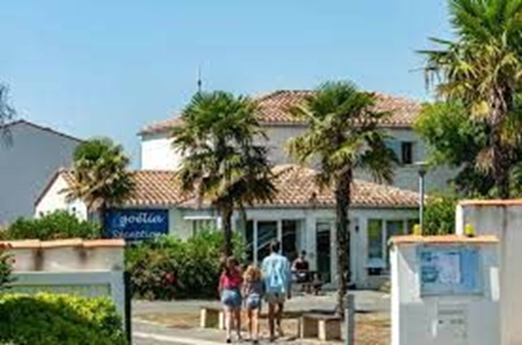 Maison ST GEORGES D'OLERON 160000€ EURO PATRIMOINE IMMOBILIER Maison ST GEORGES D'OLERON 160000€ EURO PATRIMOINE IMMOBILIER