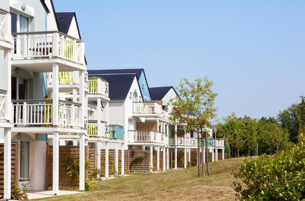 Appartement T2 COURSEULLES SUR MER 94500€ EURO PATRIMOINE IMMOBILIER Appartement T2 COURSEULLES SUR MER 94500€ EURO PATRIMOINE IMMOBILIER