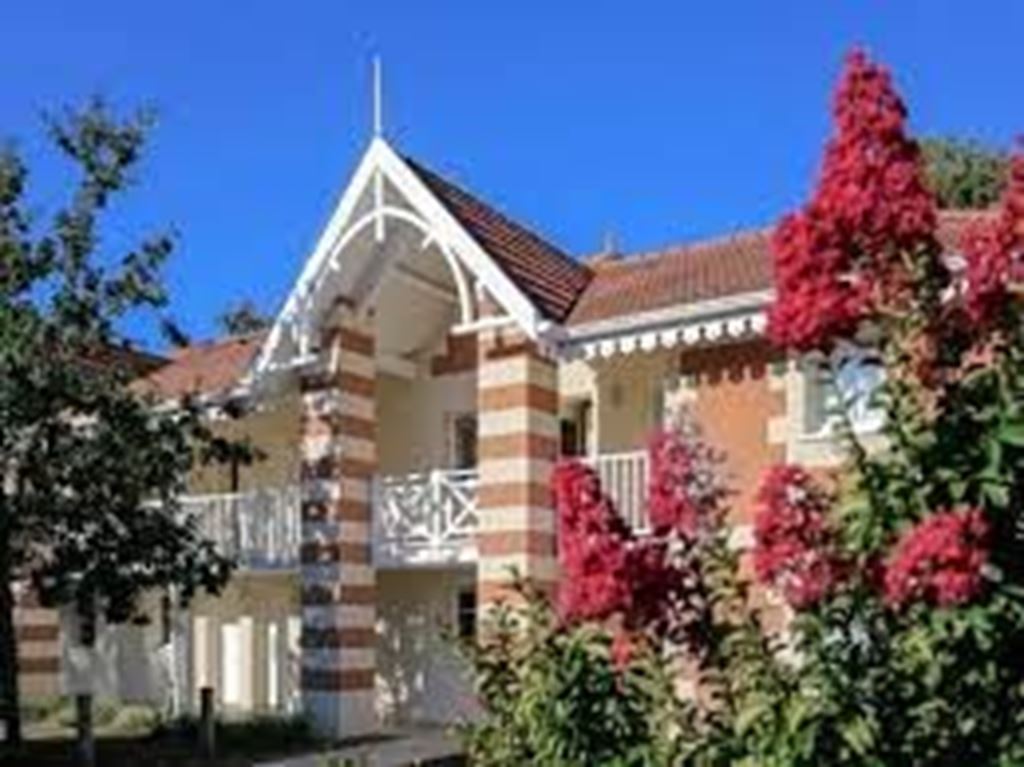 Appartement T2 SOULAC SUR MER 75000€ EURO PATRIMOINE IMMOBILIER Appartement T2 SOULAC SUR MER 75000€ EURO PATRIMOINE IMMOBILIER