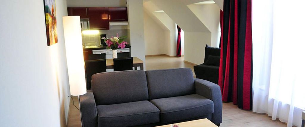 Appartement T3 ENTRAYGUES SUR TRUYERE 38776€ EURO PATRIMOINE IMMOBILIER