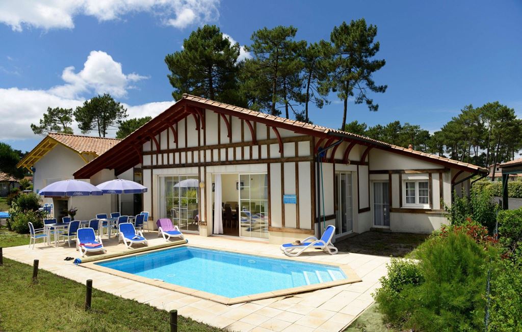 Villa GUJAN MESTRAS 622000€ EURO PATRIMOINE IMMOBILIER